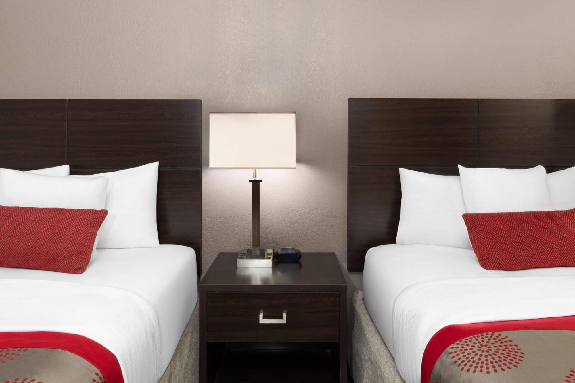 Ramada By Wyndham El Paso Hotel Kültér fotó